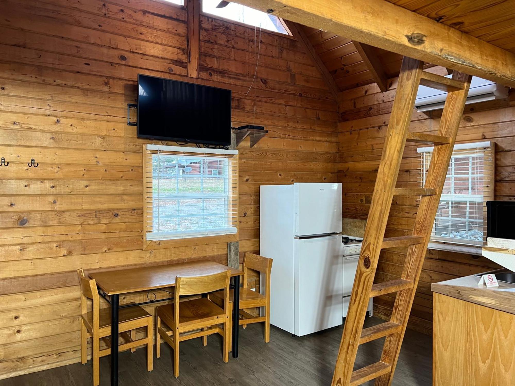 Kozy Haven Log Cabin Rentals Columbia ภายนอก รูปภาพ