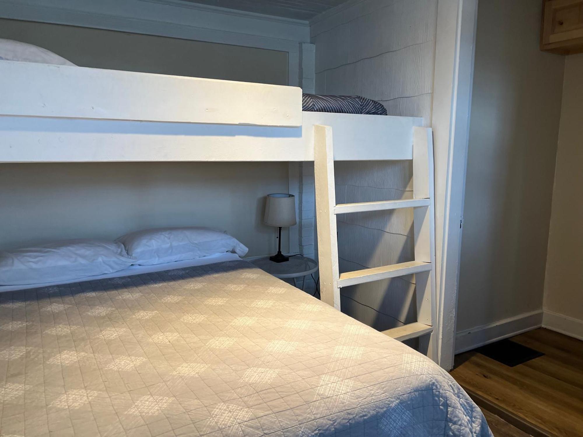 Kozy Haven Log Cabin Rentals Columbia ภายนอก รูปภาพ
