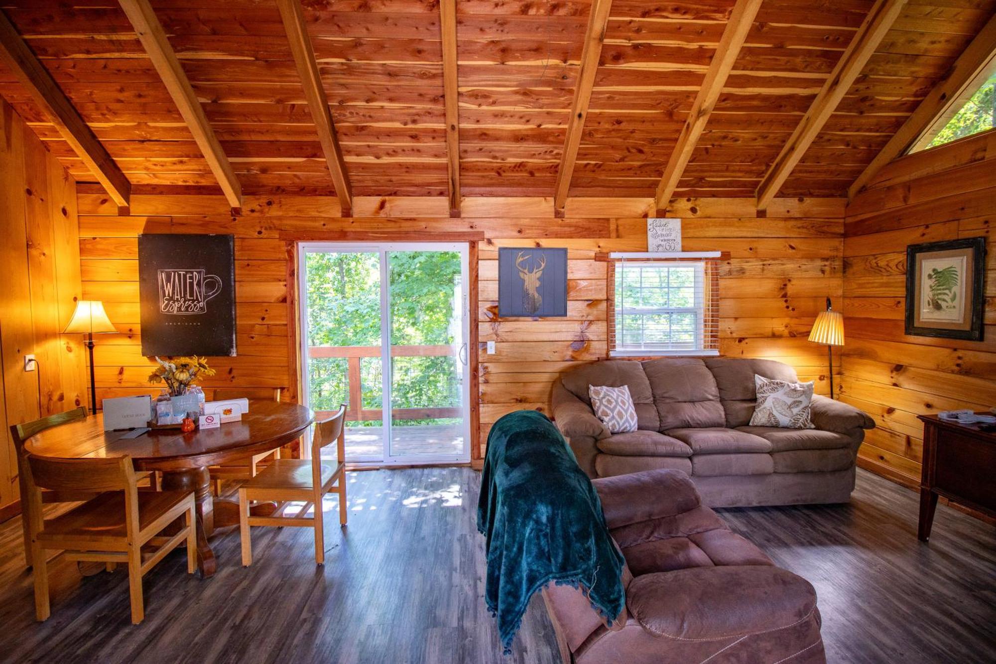 Kozy Haven Log Cabin Rentals Columbia ภายนอก รูปภาพ